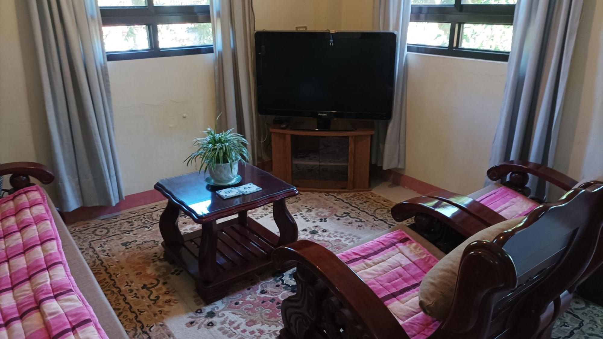 Hundred Islands Guest House Аламинос Экстерьер фото